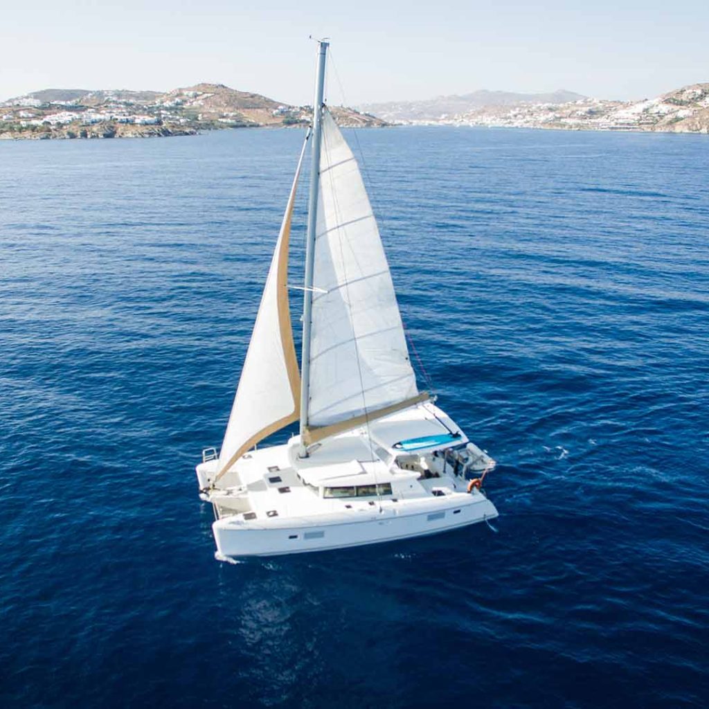 Swell Lagoon Catamaran 42ft